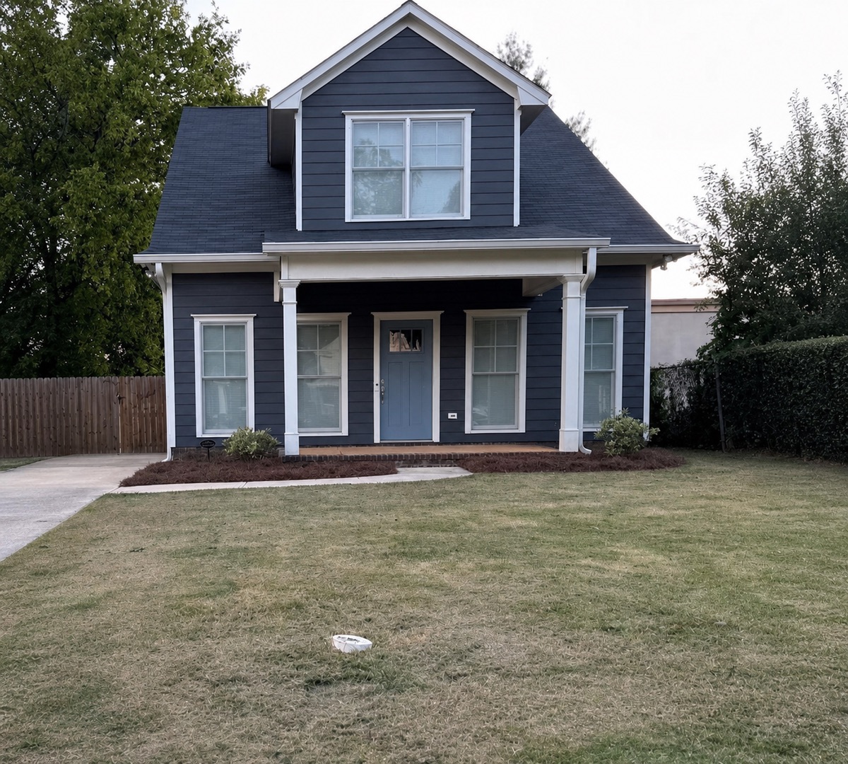 3BR Craftsman in the Mill District